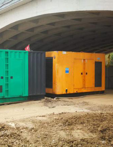 友好租赁发电机-如何在高水温下检查柴油发电机发电机运转状态